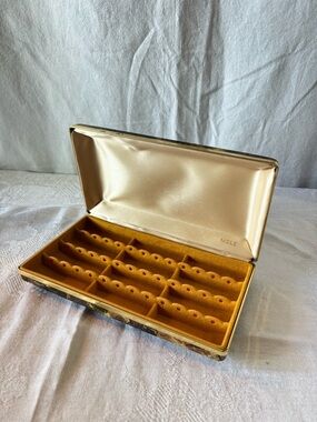 Mele Gold Interior Velvet Jewelry Case Clamshell